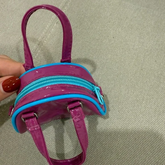 Ruthie 2008 American Girl Doll with Tennis Racket and Outfit Accessories - Picture 6 of 13